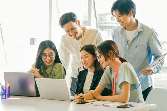 Mối quan hệ giữa phòng nhân sự và phòng marketing